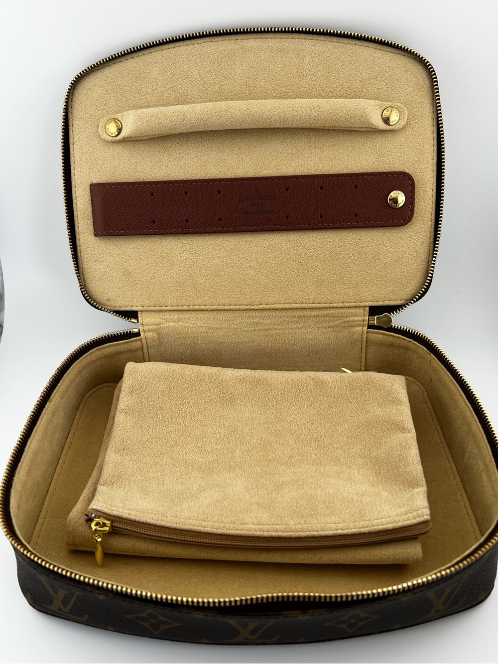 Louis Vuitton Monogram Canvas Monte Carlo Jewelry Case - Picture 6 of 12